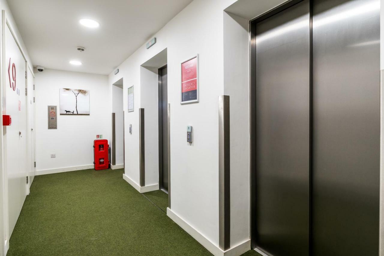 Hashtag Aldgate Campus Accommodation London Exterior photo